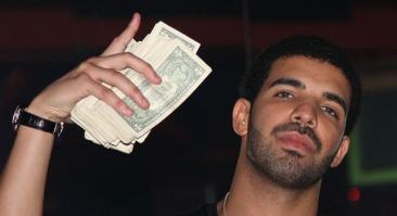 Дрейк проиграл $700 000 на UFC 297. Посчитали все ставки рэпера в 2023 году (результат вас удивит)