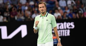 Медведев в 2023 году обыграл Зверева в 5 из 6 матчей. Ставка на полуфинал Australian Open с кэфом 1.95