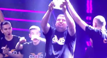 Dosia и mou снова стали чемпионами в турнире по CS
