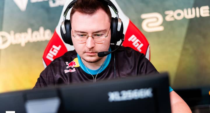 Игрокам CLOUD9 в Китае болельщики оплатили обед