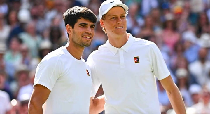 Букмекеры назвали фаворита финала Алькарас — Синнер на Итоговом турнире ATP