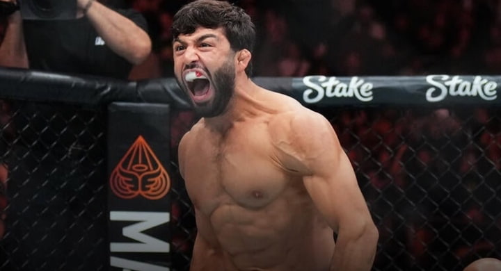 Букмекеры не сомневаются в досрочной победе Царукяна над Хукером на UFC Fight Night 265