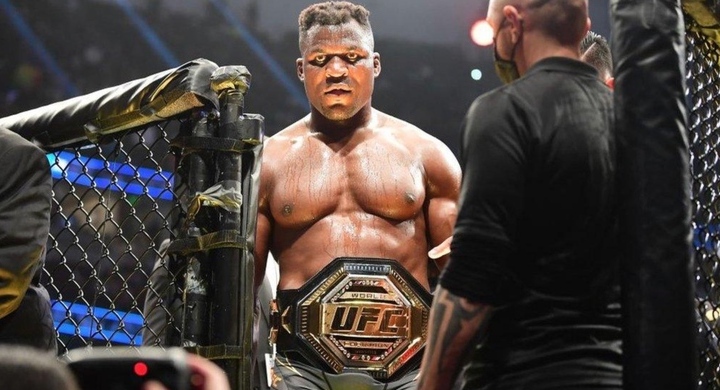 Экс-чемпион UFC Нганну проиграл 1,42 млн рублей из-за ставки на Кубок Африки