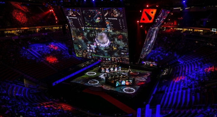 Скандал года в Dota 2: игрок поставил 150 тысяч долларов на поражение своей команды и получил пожизненную дисквалификацию