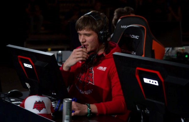 Костылев в HellRaisers
