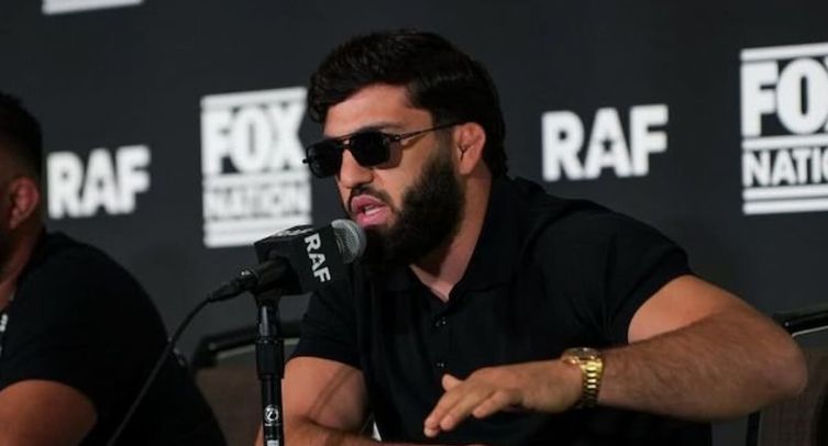 Царукян —  Руффи. Назван победитель поединка UFC с 78% вероятности