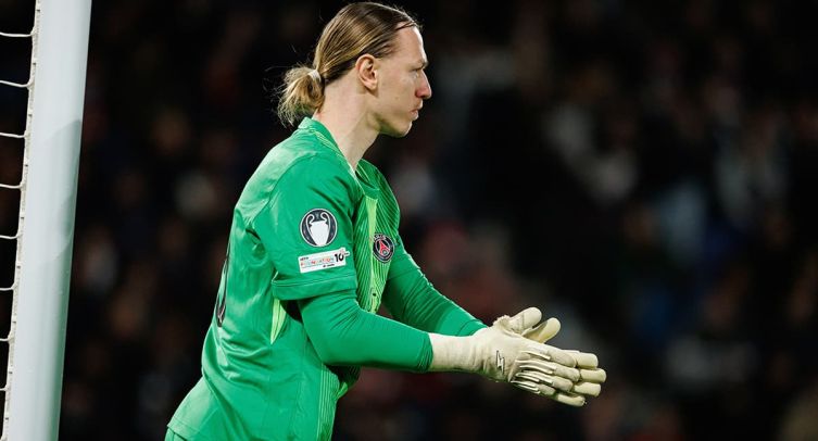 ПСЖ Сафонова считается главным фаворитом на победу в чемпионате Франции
