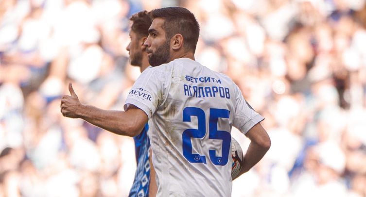 Россиянин выиграл 18,3 млн рублей на экспрессе из 3 матчей РПЛ: ставка зашла на 81-й минуте