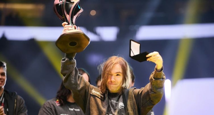 Букмекеры назвали фаворитов ESL Pro League