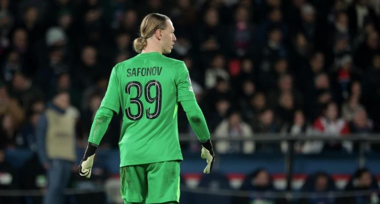Сафонов пропускал в 7 из 8 матчей в этом сезоне за ПСЖ. 2.02 — серия продлится